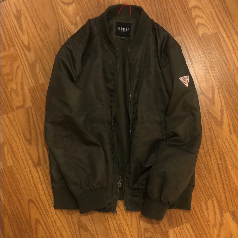 Guess men’s olive green bomber jacket